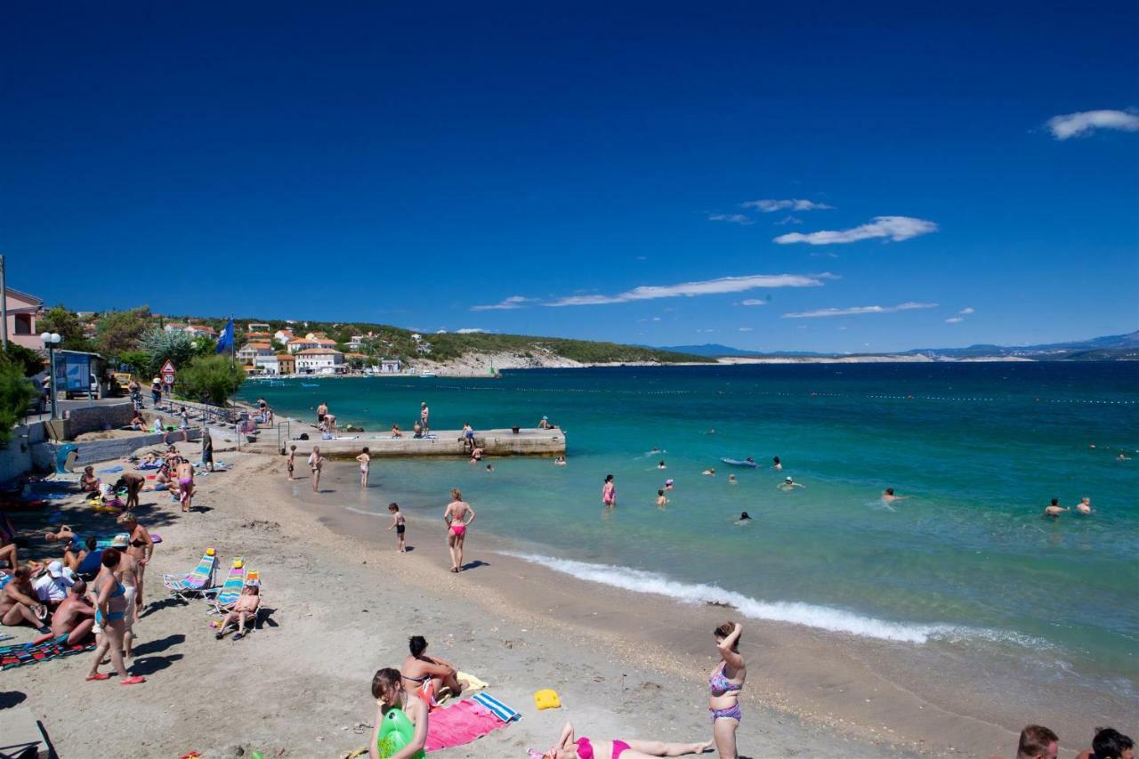Seafront Apartment Soline With Seaview Екстер'єр фото